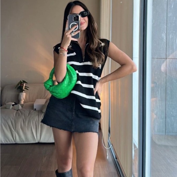 Everlane Dresses & Skirts - NWT Everlane Black Mini Skirt ✨🖤